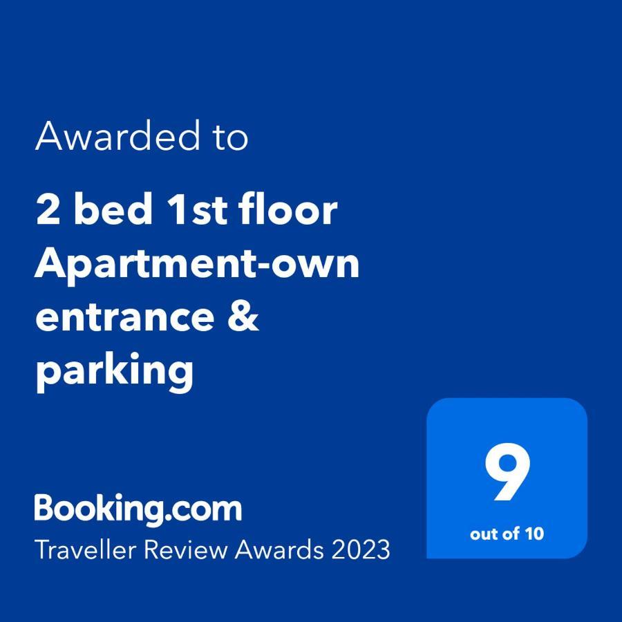 2 Bed 1St Floor Apartment-Own Entrance & Parking Portsmouth Exterior foto